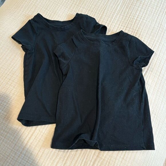 2 pack cat and jack t shirt 2t - Picture 1 of 1